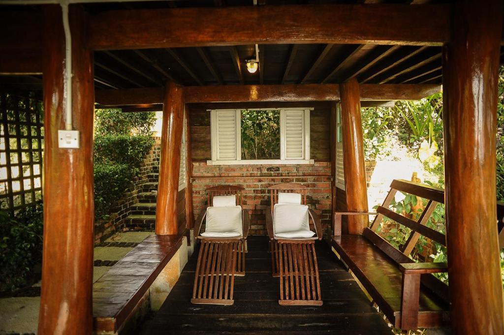 Malihom Private Estate Villa Balik Pulau Buitenkant foto