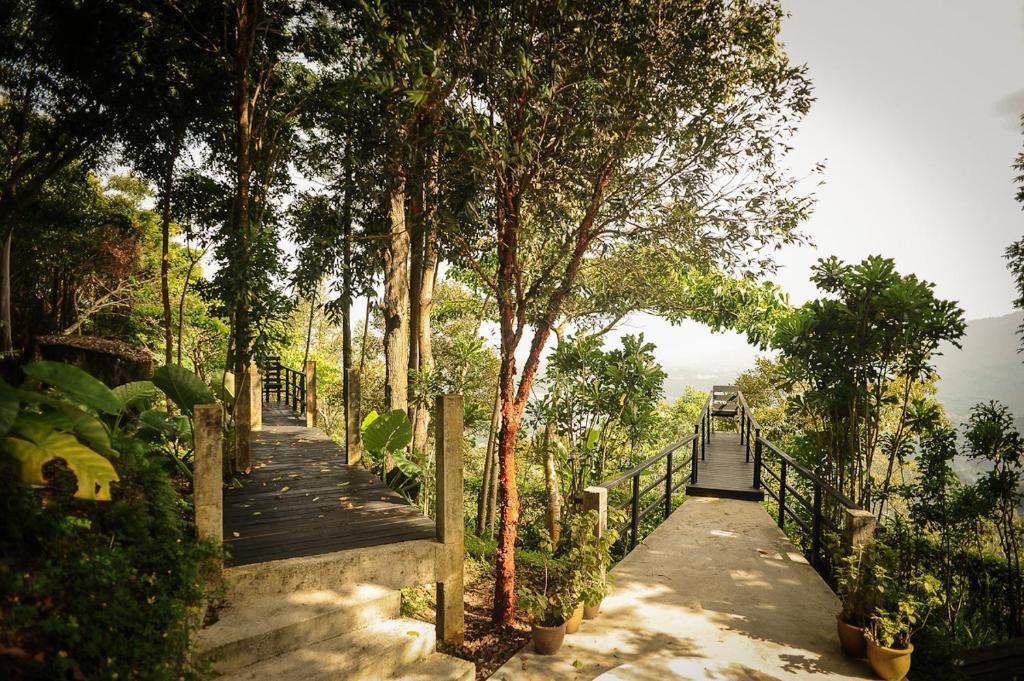 Malihom Private Estate Villa Balik Pulau Buitenkant foto